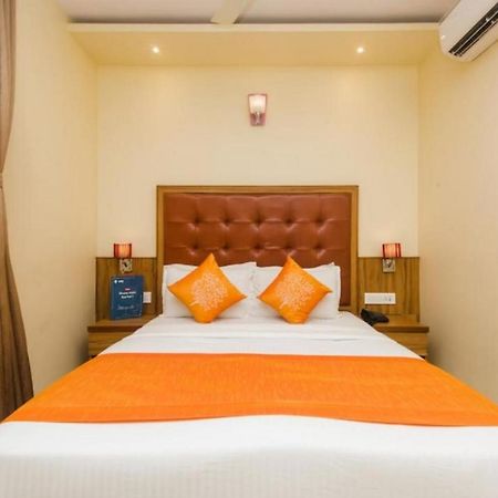 Aster Hotel Near Mumbai Airport Exterior photo